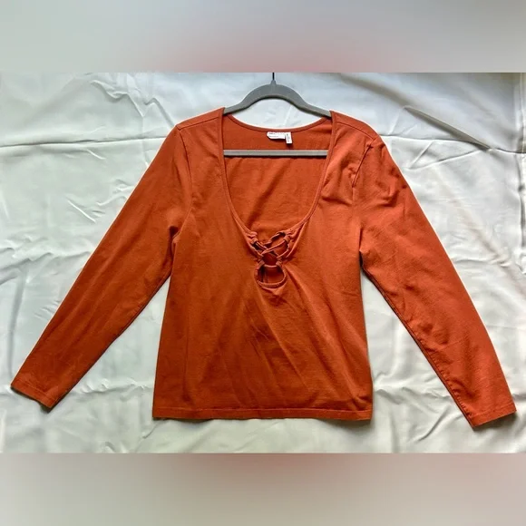 ASOS Design Curve Rust Lace-Tie Front Long Sleeve Top | Size 16 - Picture 3 of 7